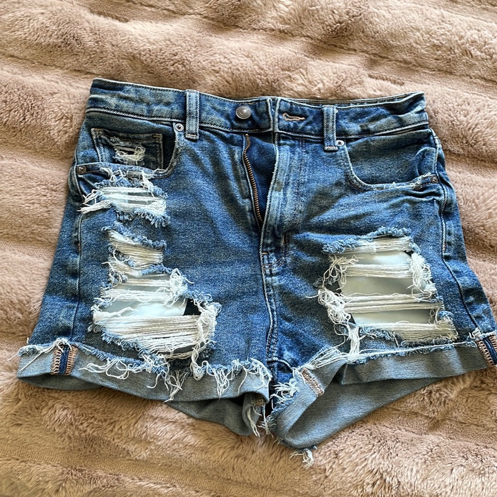American Eagle high waisted shorts